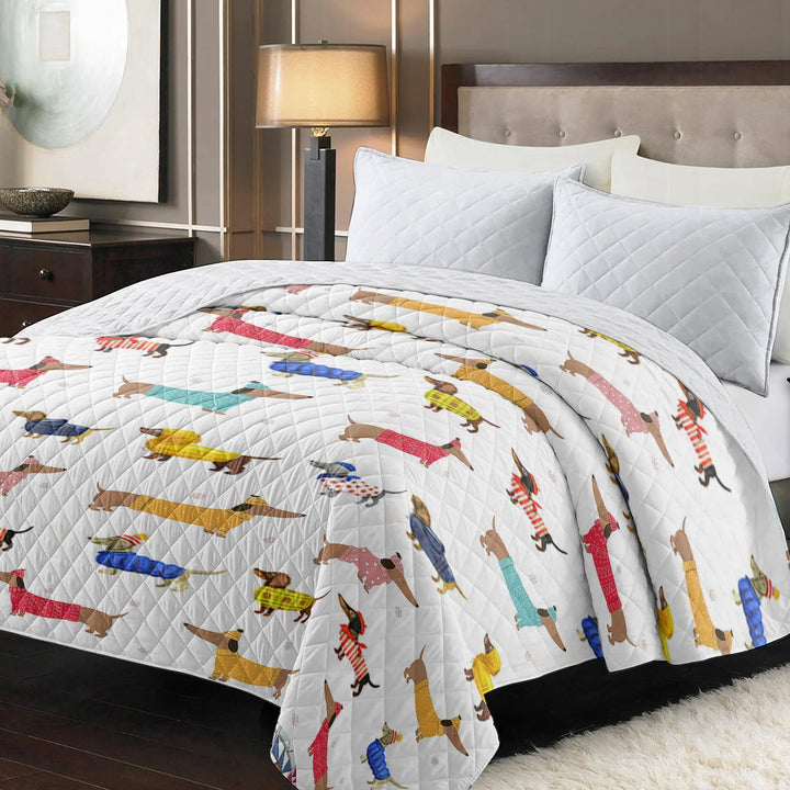 Shineful Blanket Graceful Dachshunds - All Season Faux Quilt